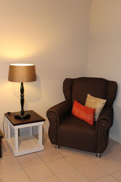 The Upper Deck Apartment Swellendam Esterno foto
